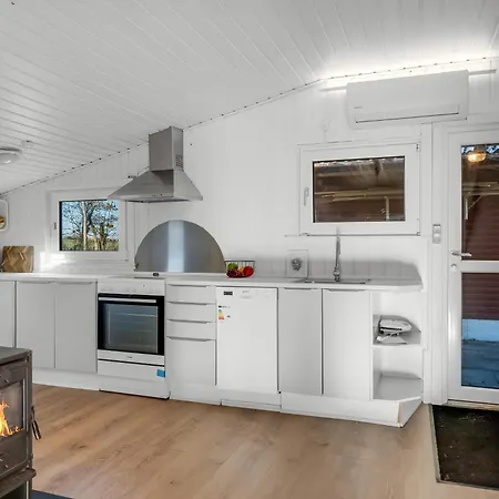 Cozy With Modern Facilities Close To The Water * Roslev